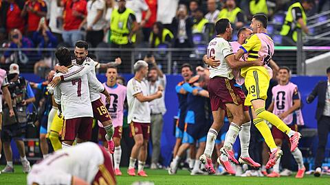 Spanien bejubelt den Finaleinzug Spanien bejubelt den Finaleinzug