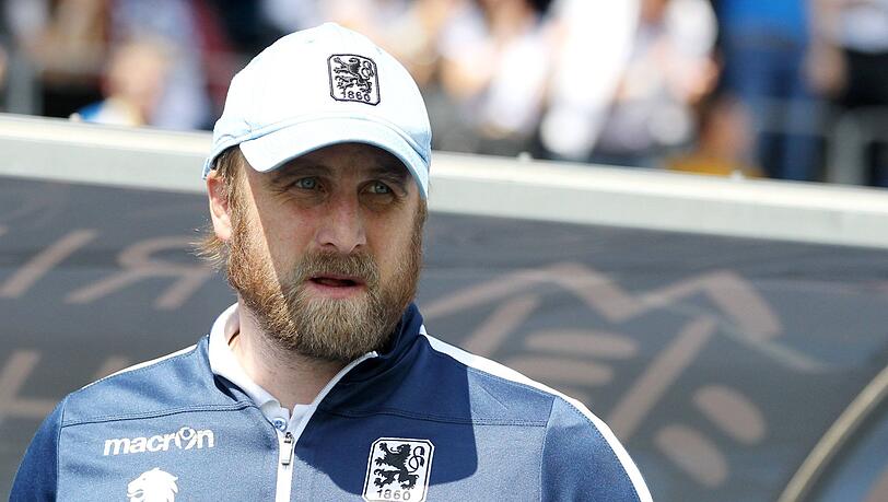 Trainer des TSV 1860: Daniel Bierofka. Trainer des TSV 1860: Daniel Bierofka.