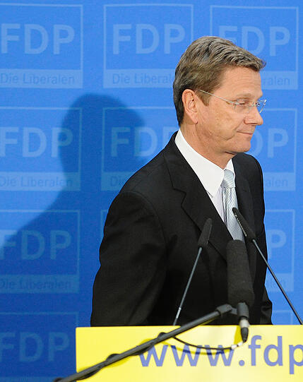 Am 13. Mai 2011 legte Guido Westerwelle sein Amt als Parteivorsitzender der FDP nieder.