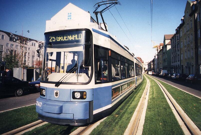 Wer mit der Straßenbahn fahren will, muss den vollen Preis bezahlen - auch sonntags.