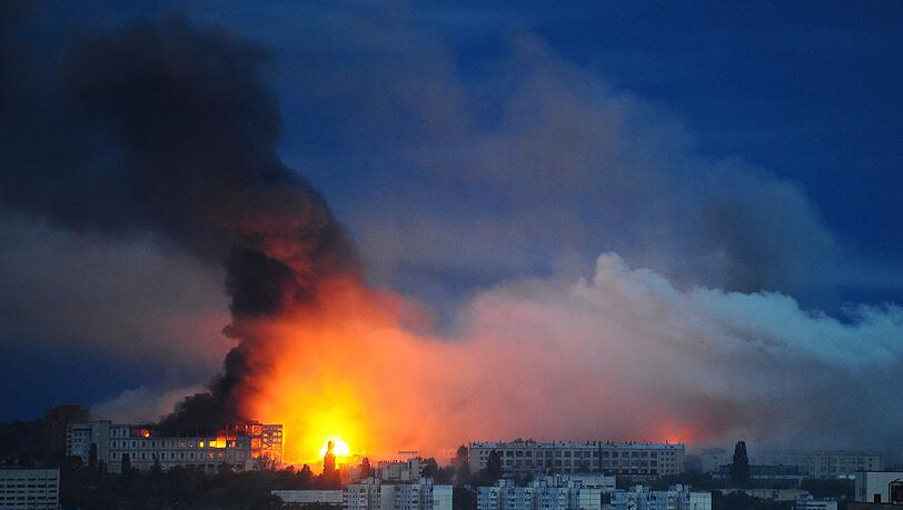 Charkiw liegt nahe der russischen Grenze und wird immer wieder beschossen. (Archivbild) Charkiw liegt nahe der russischen Grenze und wird immer wieder beschossen. (Archivbild)