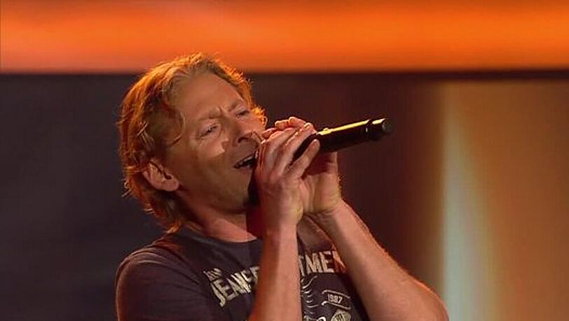 Jonny Akehurst überzeugte als Axl Rose Jonny Akehurst überzeugte als Axl Rose