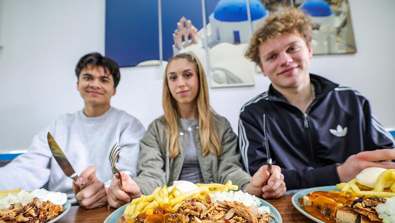 Beliebt auch bei Sch&uuml;lern und Studenten: Der "Taxi-Teller" ist im Trend.