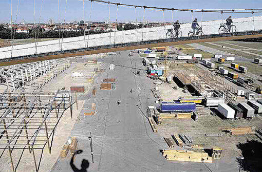 Blanke Fiktion: Eine Brücke über die Wiesn-Baustelle wäre völlig überdimensioniert &ndash; und mit 500.000 Euro nicht gerade ein Schnäppchen.