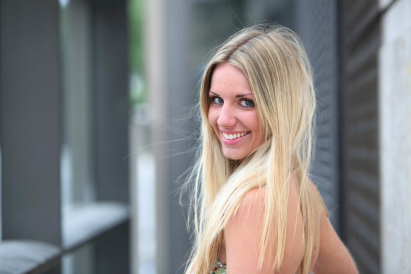 Luisa Bässler: Sie ist unter dem Top 30 der zahlreichen Bewerberinnen. Wird Luisa die "Schöne Münchnerin 2011"?