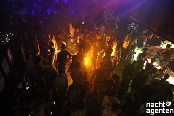 Mit House, Techno und Electro durch den Samstagabend im Ampere.