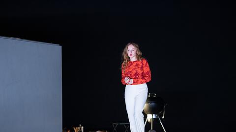 Brigitte Hobmeier in den "Sommergästen"-