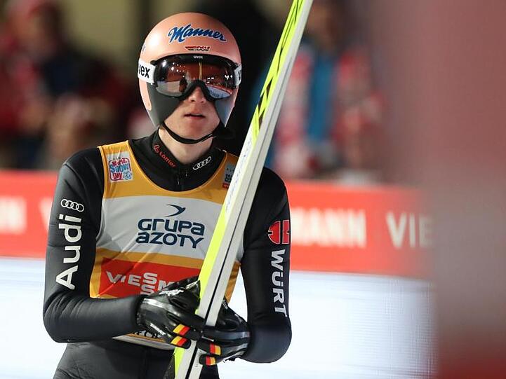 Karl Geiger sprang in Zakopane auf Rang fünf und verteidigte seine Führung in der Gesamtwertung.