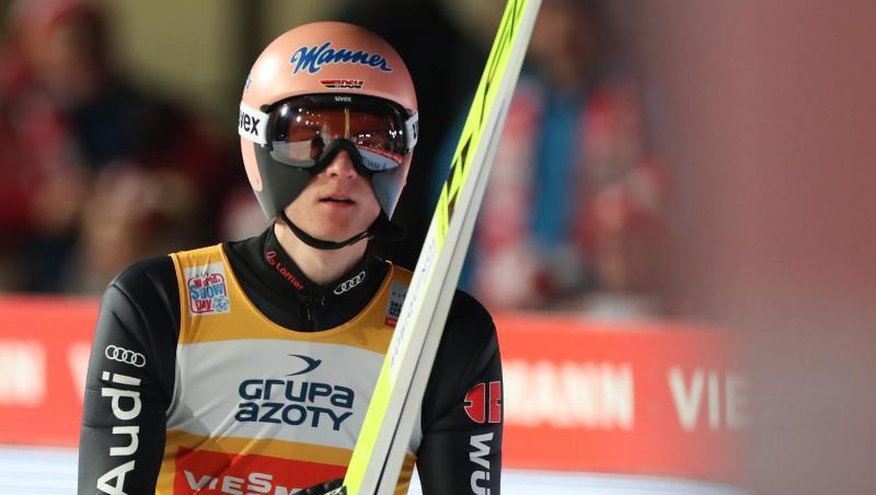 Karl Geiger sprang in Zakopane auf Rang fünf und verteidigte seine Führung in der Gesamtwertung. Karl Geiger sprang in Zakopane auf Rang fünf und verteidigte seine Führung in der Gesamtwertung.