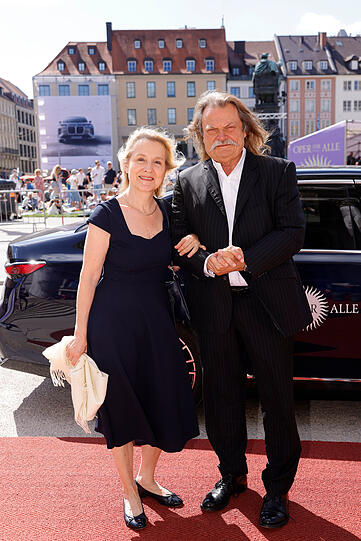 Eva und Leslie Mandoki