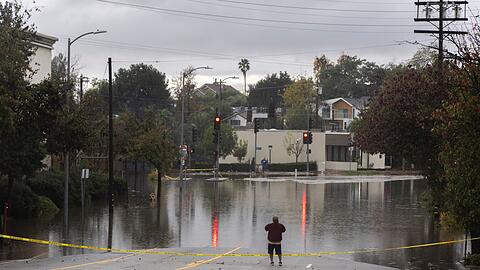 Schwere Unwetter sorgen im S&uuml;den Kaliforniens f&uuml;r &Uuml;berschwemmungen.