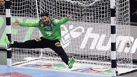 Rückhalt im deutschen Tor: Silvio Heinevetter während der Handball-WM gegen Serbien.