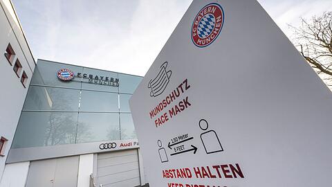 Die Bayern warten gespannt auf die Ergebnisse der PCR-Tests.