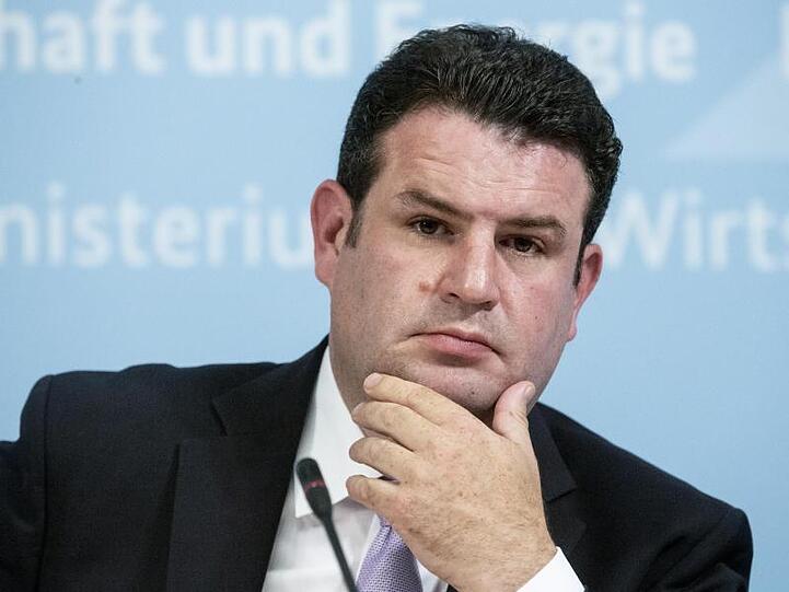 "Ausbildung und Weiterbildung entscheiden über die wirtschaftliche und soziale Zukunft unseres Landes", sagt Arbeitsminister Hubertus Heil.
