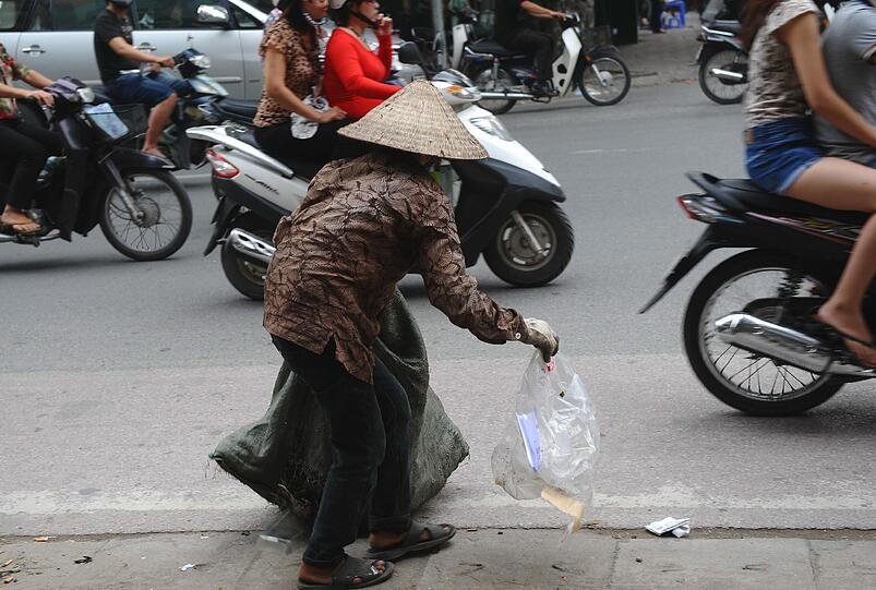Recyclebare Materialien sind in Vietnam sehr wertvoll und werden gesammelt.