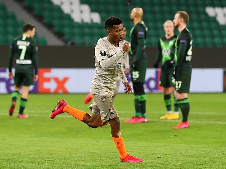 Donezks Marcos Antonio machte die Wolfsburger Heimpleite perfekt.
