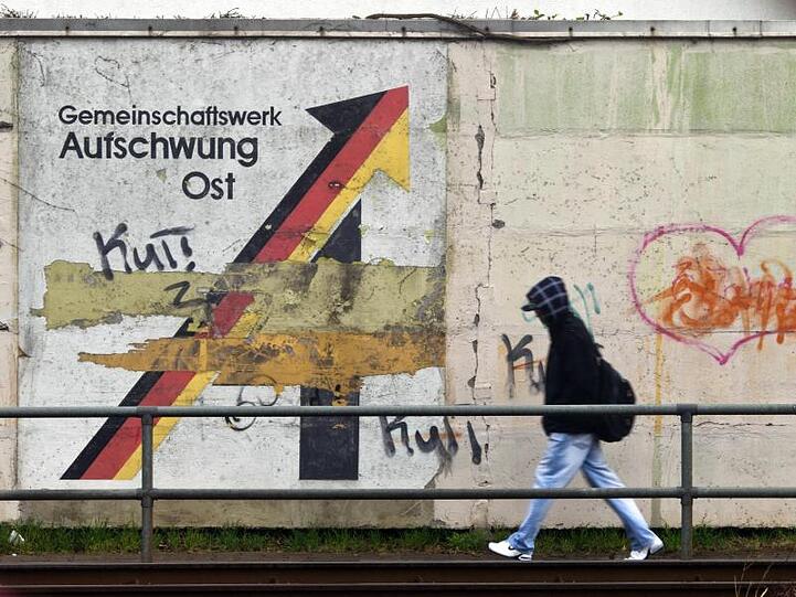 Die SPD-Fraktionsführung hatte das Vorziehen der Teilabschaffung des Solidaritätszuschlags Ende Januar vorgeschlagen,.
