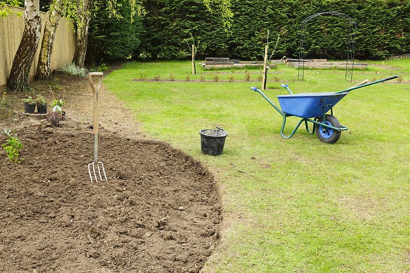 Die wenigsten werden mit einem gr&uuml;nen Daumen geboren. Ein sch&ouml;ner Garten ist oft das Ergebnis jahrelanger Erfahrung und dem Lernen aus Fehlern. Und auch dann muss nicht immer alles so klappen, wie beabsichtigt. Wir geben Ihnen ein paar Tipps an die Hand, damit Sie einfache Fehler vermeiden k&ouml;nnen und der Spa&szlig; im Vordergrund bleibt.