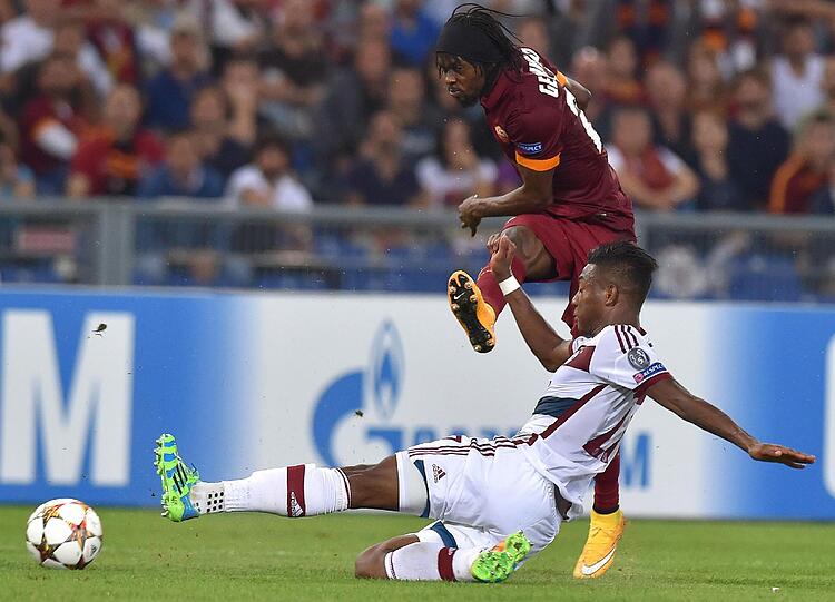DAVID ALABA NOTE 2
Linker Mann der Dreierkette. Kam das Roma-Idol Totti mal vorbei, hatte der Österreicher den ewigen Capitano aber lässig im Griff.