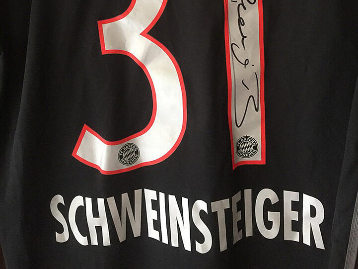 Schweinsteigers berühmte Rückennummer 31 soll vorerst beim FCB nicht neu vergeben werden