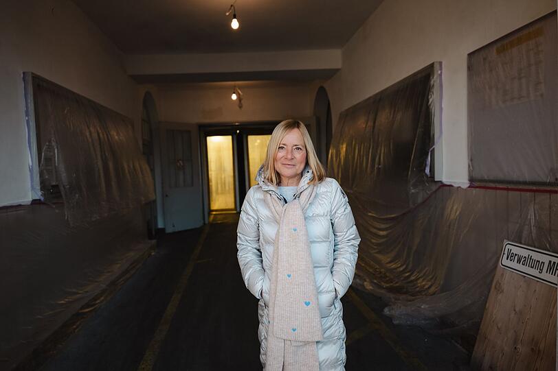 Immer wieder musste sich Jenny mit der Steuerfahndung auseinandersetzen. Immer wieder musste sich Jenny mit der Steuerfahndung auseinandersetzen.