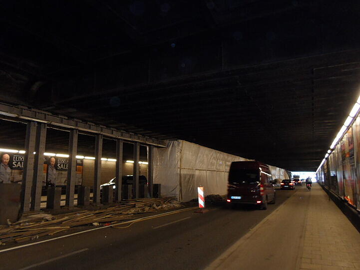 Baustelle Paul-Heyse-Tunnel: Der Blick in die dreckige Röhre