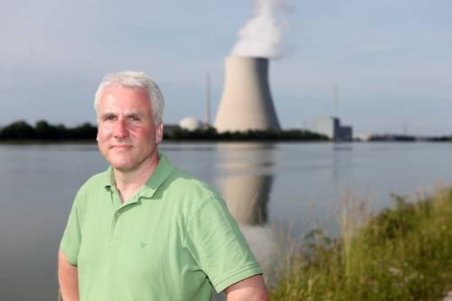 Thomas Maxhofer klagt gegen das AKW Isar 1.