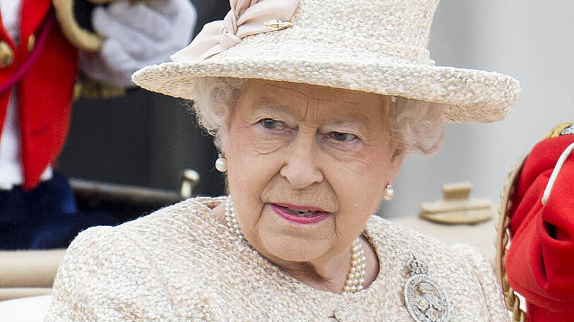 Ein Mitarbeiter der Queen ist am Coronavirus erkrankt