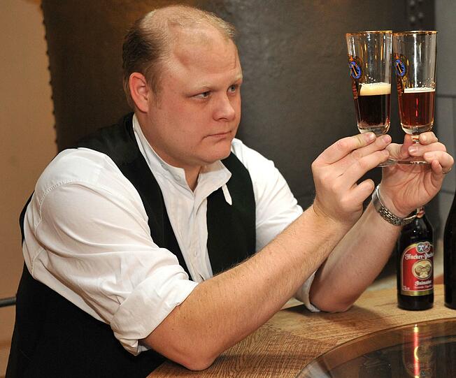 Die AZ beim Starkbiertest