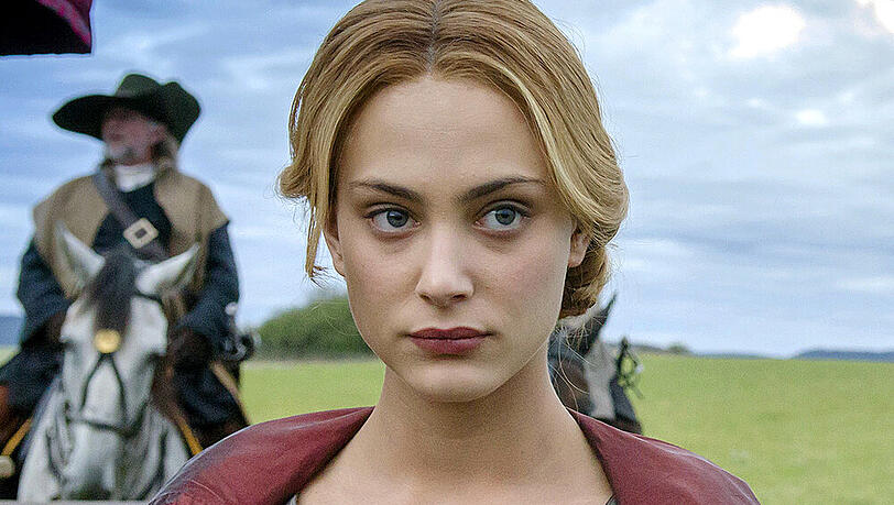 "Angélique - Eine große Liebe in Gefahr": Wem kann Angélique (Nora Arnezeder) im Geflecht aus Intriganten und Spionen noch trauen? "Angélique - Eine große Liebe in Gefahr": Wem kann Angélique (Nora Arnezeder) im Geflecht aus Intriganten und Spionen noch trauen?