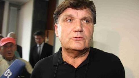 Hans Meyer auf dem Weg nach Gladbach? Club-Chef Michael A. Roth wäre das sehr recht.