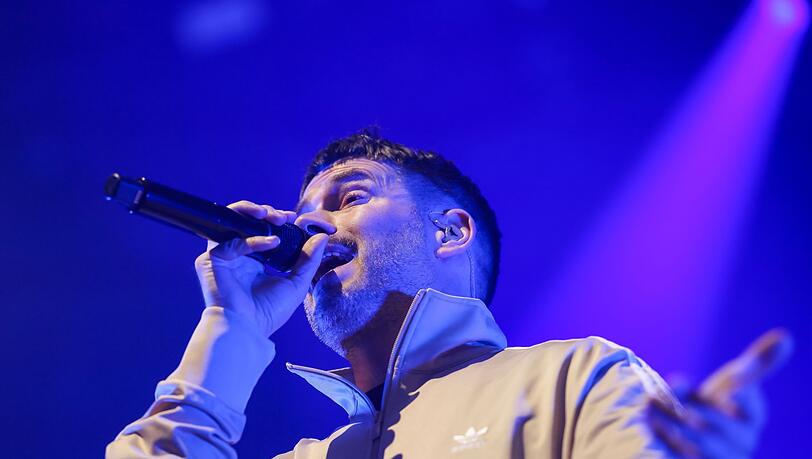 Revolverheld-starten-Jubil-umstournee