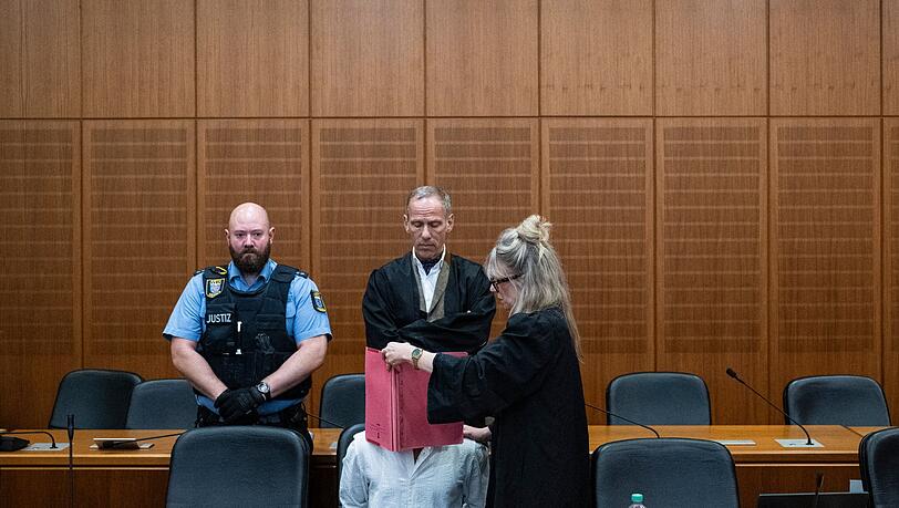 Bei dem Unfall waren Zwillingsbrüder ums Leben gekommen. (Archivfoto) Bei dem Unfall waren Zwillingsbrüder ums Leben gekommen. (Archivfoto)