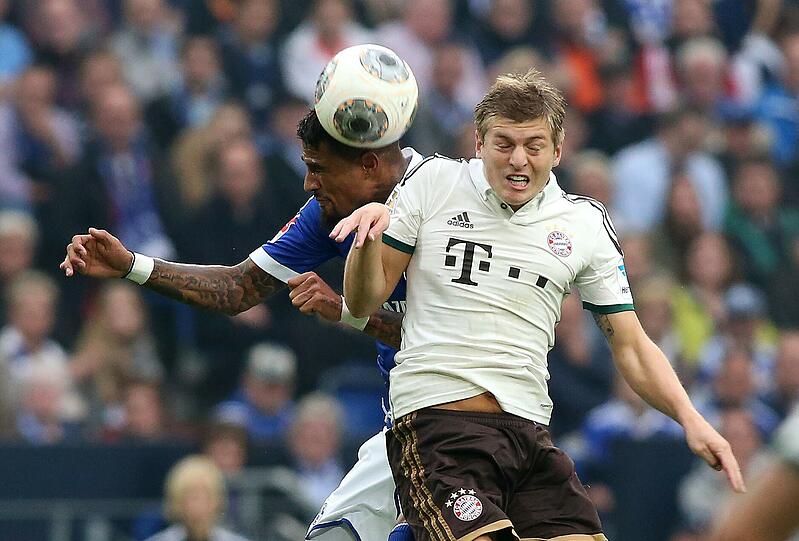 Toni Kroos: Note 2. War Lahms Unterstützer in der Rückwärtsbewegung. Guter Schuss aufs lange Kreuzeck (18.) - drüber. Bringt die notwendige Ruhe ins Pausenlos-Unterwegs-Mittelfeld. Für Pep ein unverzichtbarer Baustein