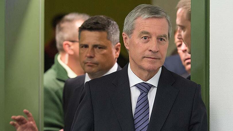 Jürgen Fitschen, der Co-Chef der Deutschen Bank, am ersten Verhandlungstag in München. (Archivbild)