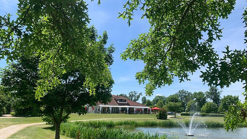 Mehr als zehn Golfpl&auml;tze wie diesen gibt es rund um Bad F&uuml;ssing.