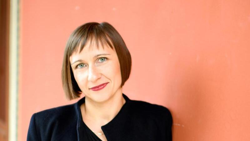 Die deutsche Autorin Katja Schönherr hat die Jury zum Lachen gebracht. Die deutsche Autorin Katja Schönherr hat die Jury zum Lachen gebracht.