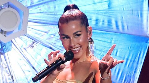 Sarah Engels tritt beim ESC f&uuml;r Deutschland mit dem Song "Fire" an.