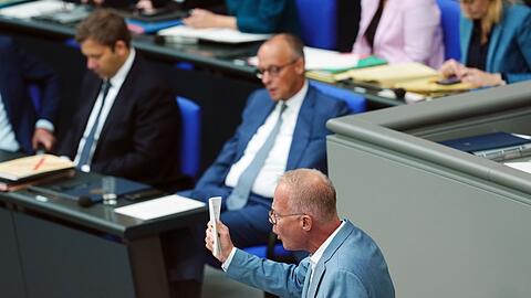 SPD-Fraktionschef Matthias Miersch legt bei den Pflegepl&auml;nen eine Art Veto ein. (Archivfoto)