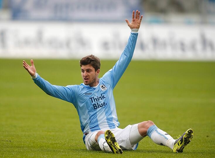 Moritz Stoppelkamp ist der beste Scorer bei den Löwen. Drei Tore und fünf Vorlagen sind Spitze und machen ihn zum Erfolgsgaranten. Darf in der Aufstellung gegen den FC St. Pauli nicht fehlen.