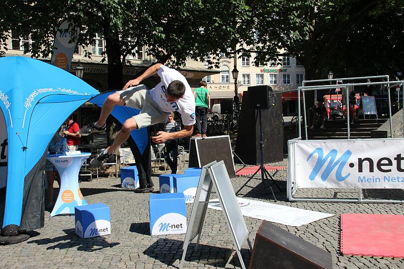 Die Parkour-Profis trainieren am Rindermarkt.