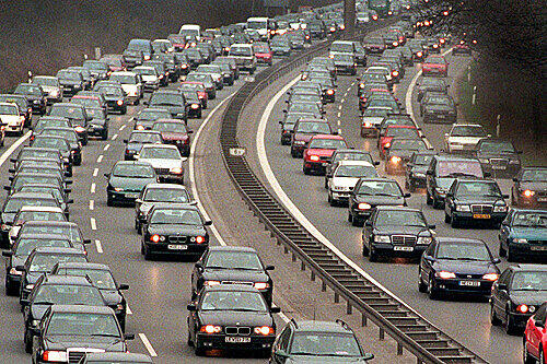 "Nichts geht mehr" heißt es am Oster-Wochenende wieder auf den Straßen Richtung Süden.