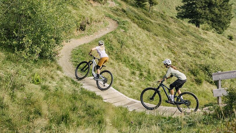 Rund 800 Kilometer an Trails stehen Mountainbikern in der Region Kitzb&uuml;hel zur Verf&uuml;gung.