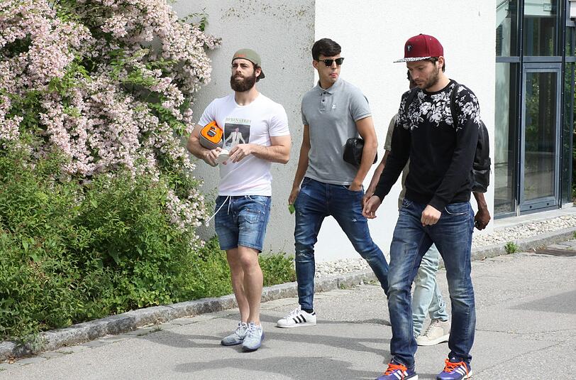 Die Mannschaft des TSV 1860 brach am Sonntagmittag zum Kurz-Trip nach Bad Häring auf.