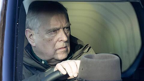 Andrew Mountbatten-Windsor ist nach Sandringham gezogen.