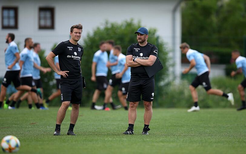 Die Löwen absolvierten am Dienstagnachmittag ihre erste Einheit im Trainingslager.