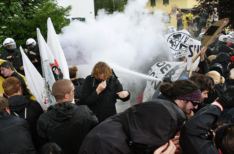 Weitere Bilder zur Anti-G/-Demo in Garmisch.