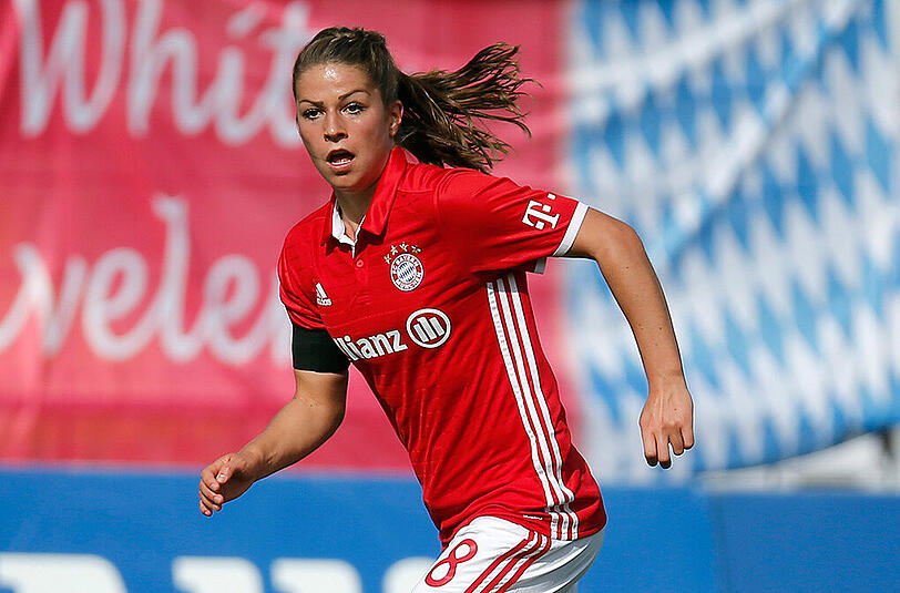 Im August hat Melanie Leupolz ihren Vertrag beim FC Bayern im August um zwei Jahre bis 2019 verlängert.