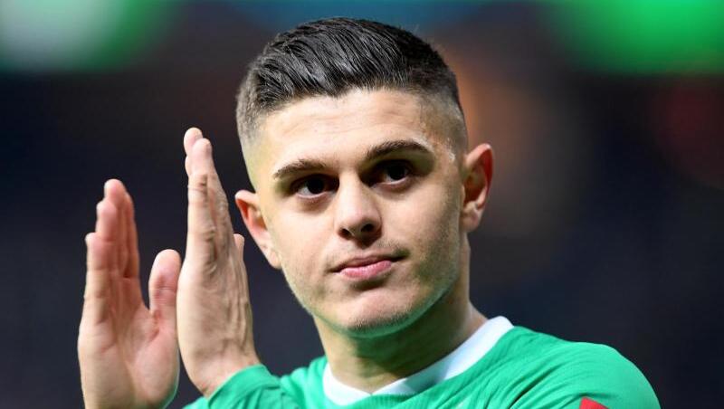 Werder Bremen muss gegen Wolfsburg auf Milot Rashica verzichten. Werder Bremen muss gegen Wolfsburg auf Milot Rashica verzichten.