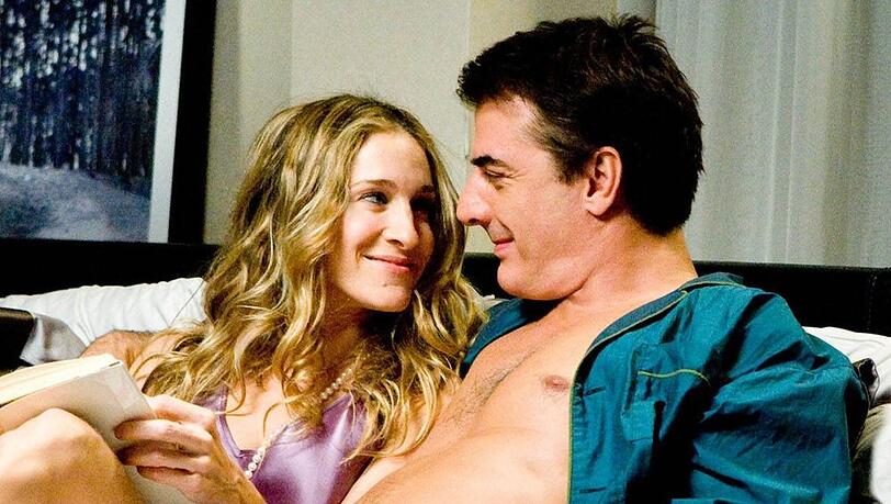Sarah Jessica Parker als Carrie Bradshaw und Chris Noth als Mr. Big in der Kult-Serie "Sex and the City".